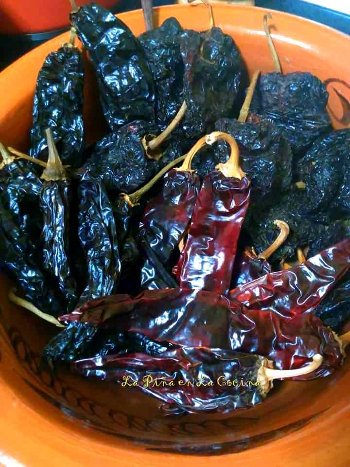 Dried chiles used for red chile sauce