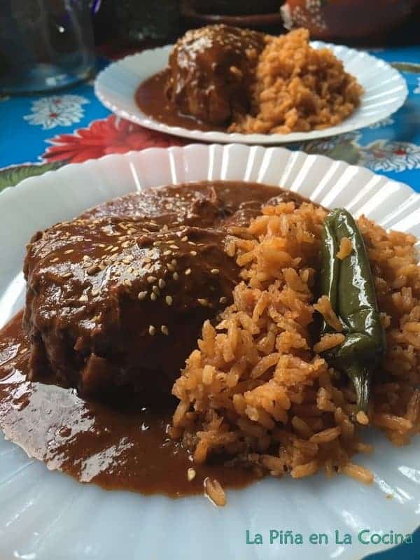 mole coloradito