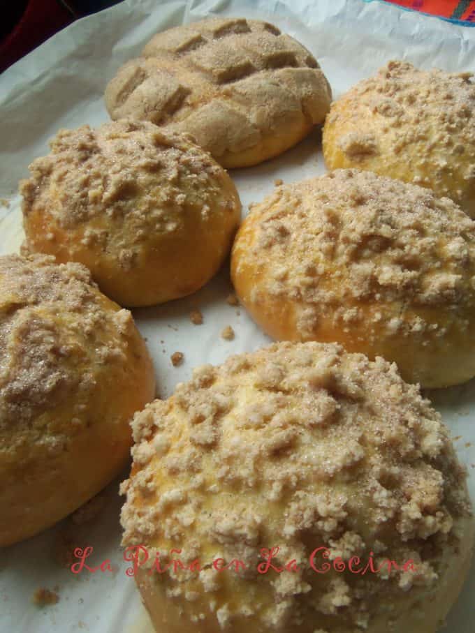 Conchas-Mexican Pan de Dulce, chilindrinas style