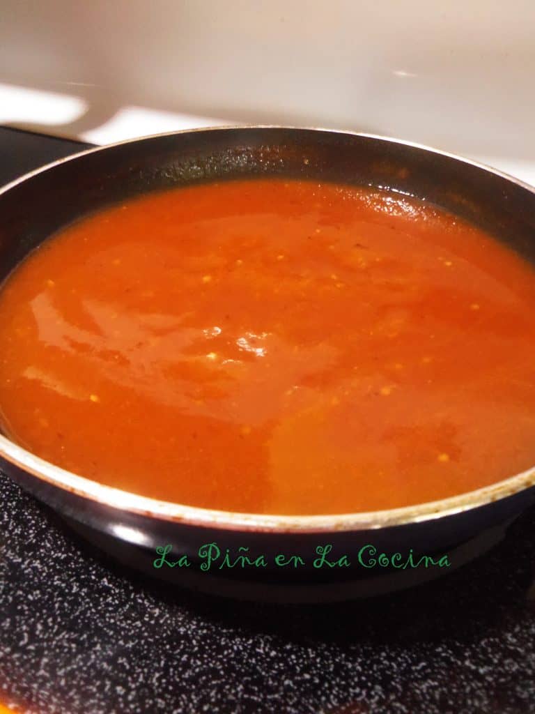 Toasted Chile de Arbol Tomato Salsa