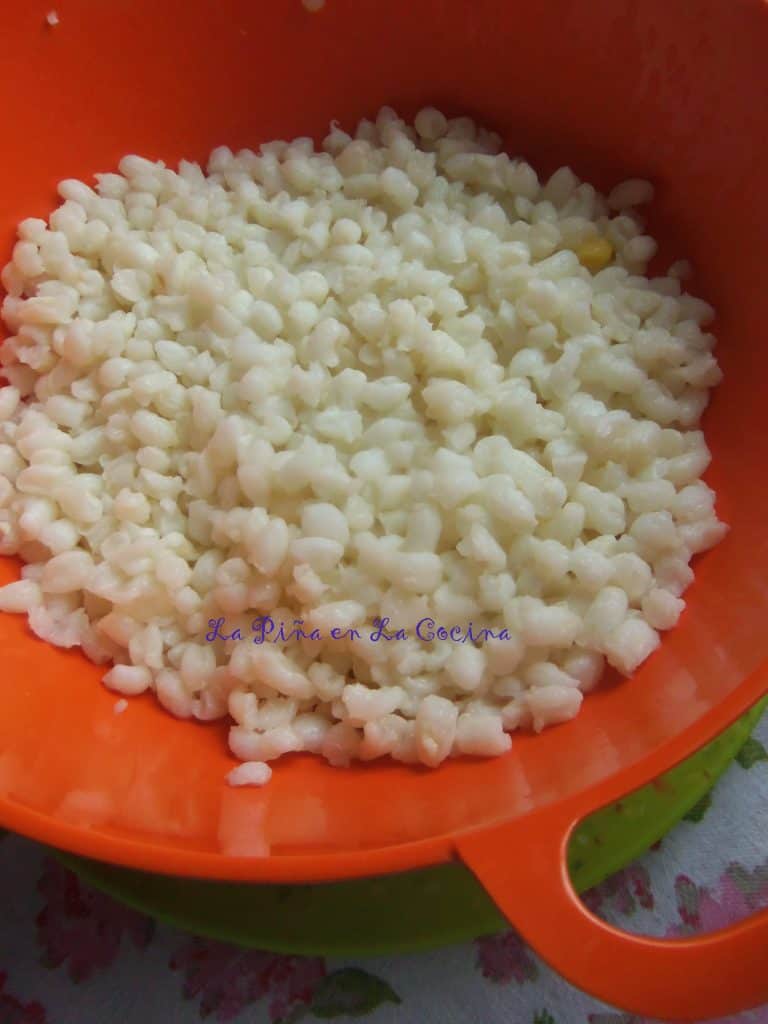 Maiz Blanco-Hominy-Cheese Arepas