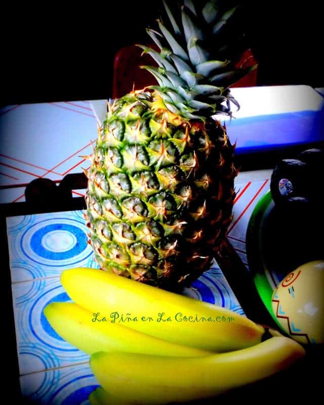 Piña~Pineapple