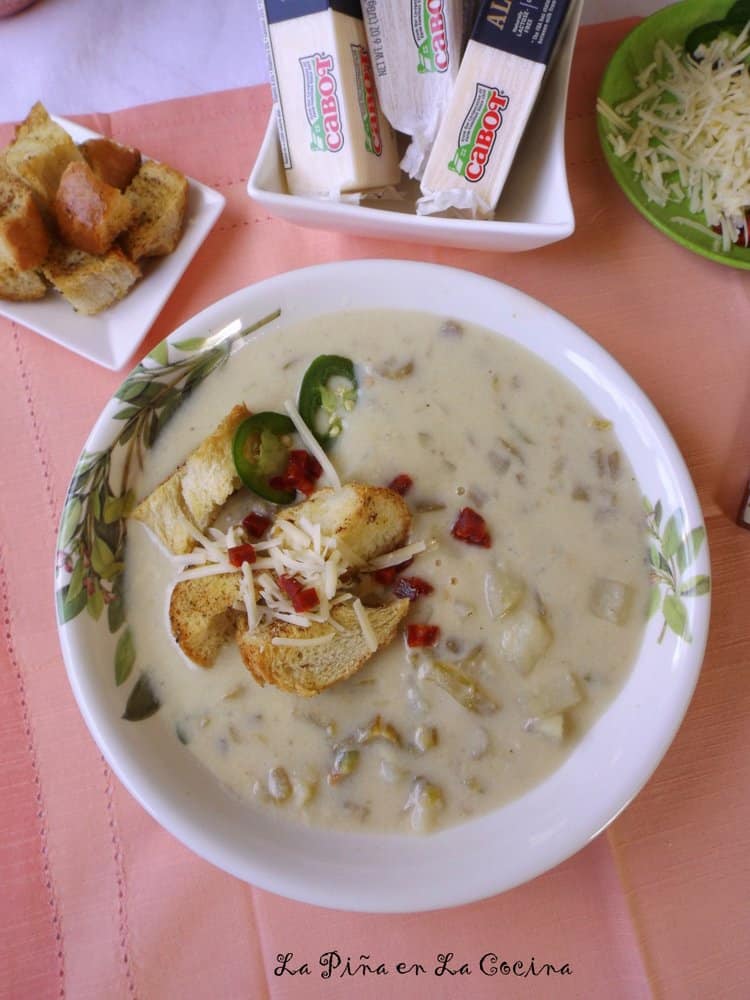 Jalapeño Cheddar Mashed Potato Soup