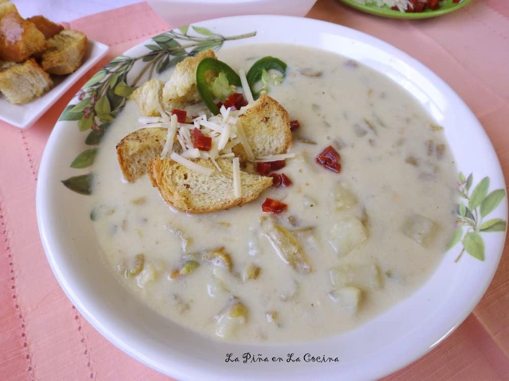 Jalapeño Cheddar Mashed Potato Soup