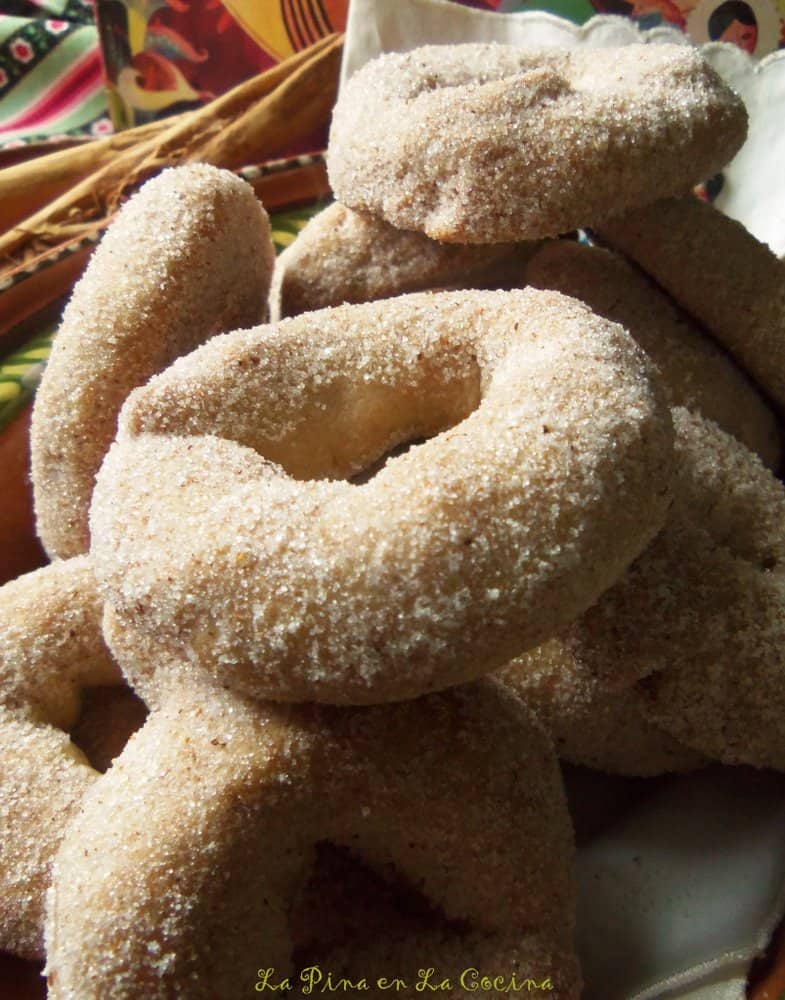 Roscas de Canela-Mexican Style Cinnamon Cookies