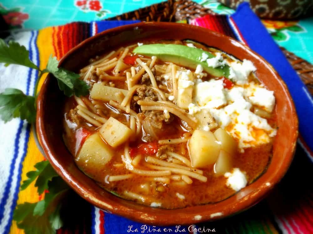 Fideo con Carne (Beef and Pasta Soup) #fideo