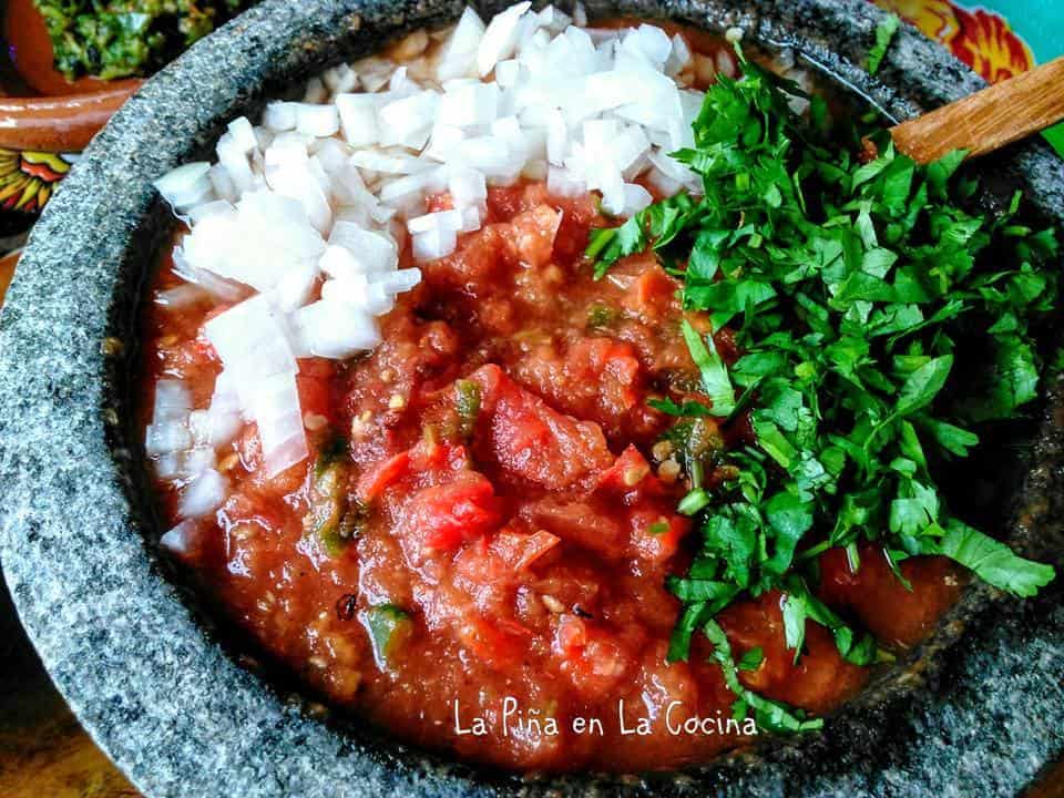 Tomato Serrano Salsa Prepared in The Molcajete #salsamolcajeteada #salsarecipes