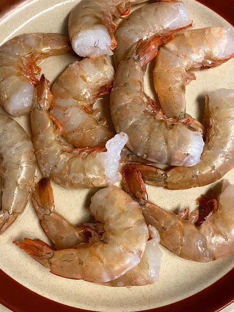 uncooked, shell on gulf coast shrimp
