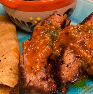 pork ribs with spicy salsa