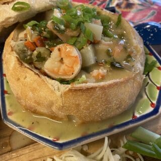 seafood chowder bread bowl