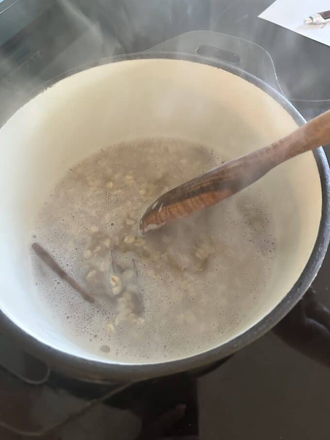 cooking the oatmeal