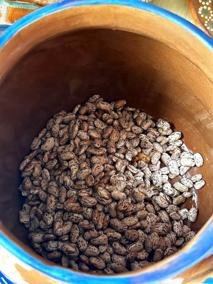 dried beans in pot
