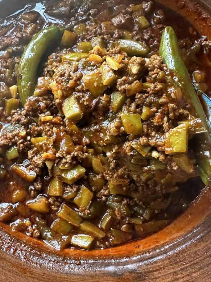 beef with cactus and green chile close up