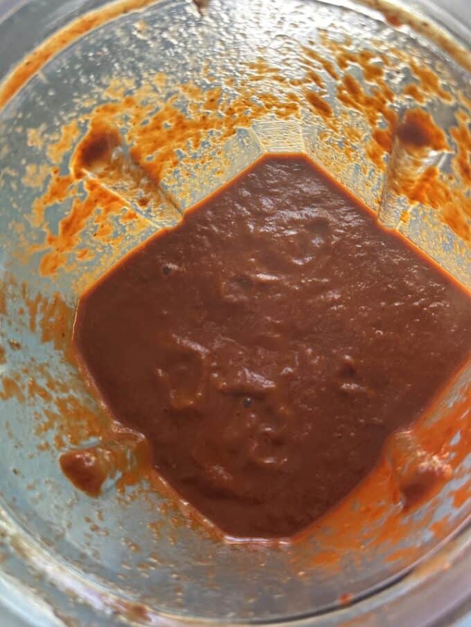 red chile ancho/tomato salsa